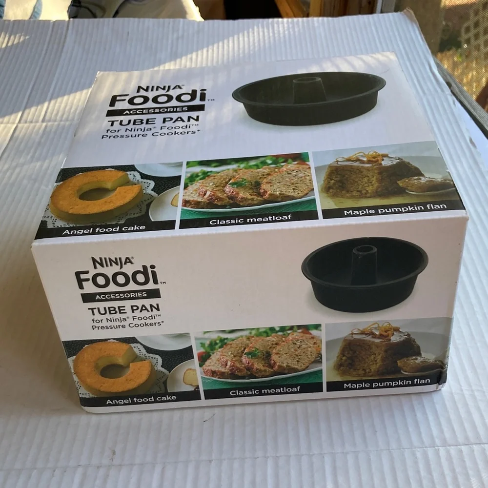 NINJA FOODIE Tube Pan Cakes Bread and Bun Cakes 8.89 x 4.02 inches